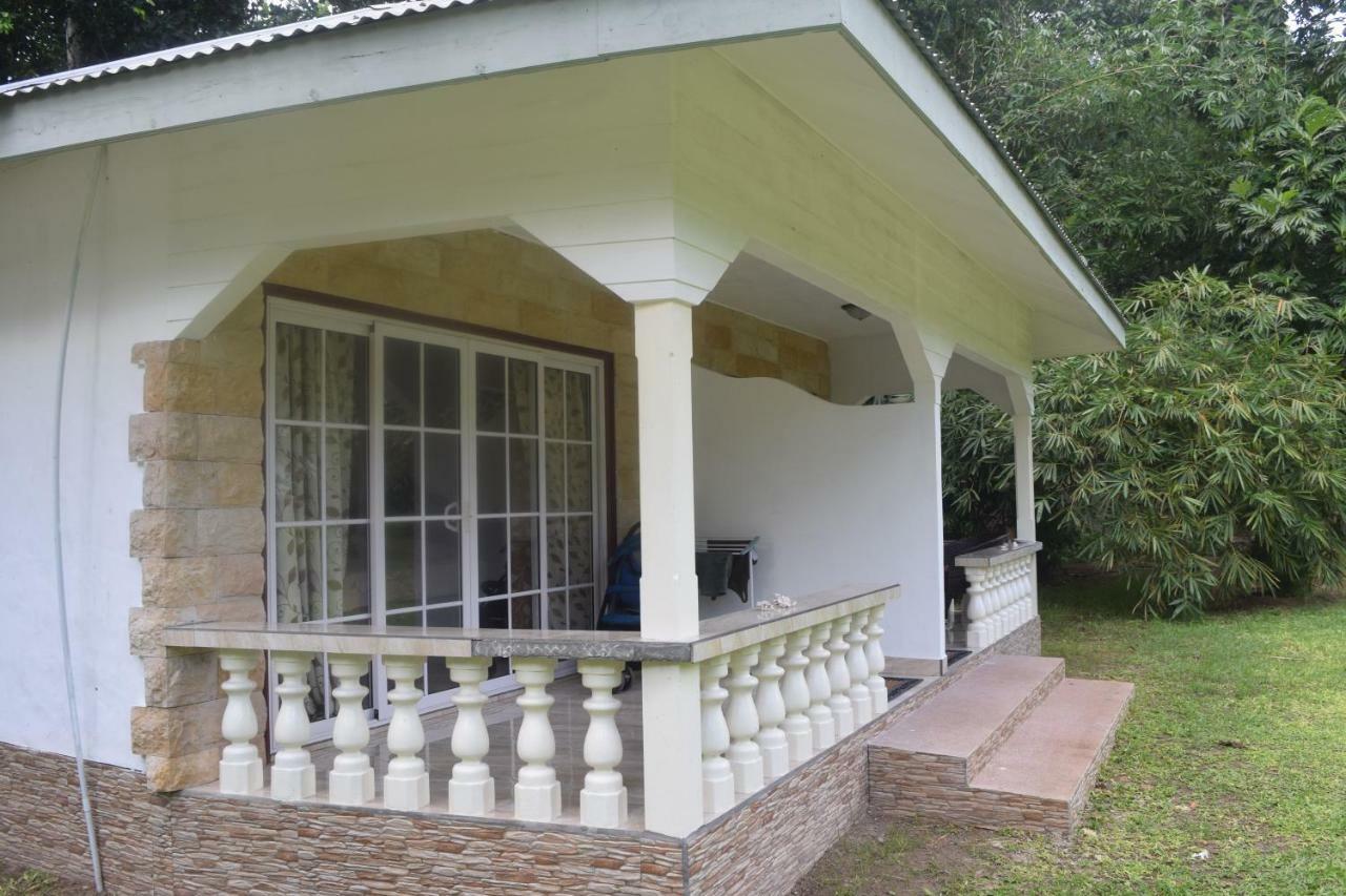 Chalet Bamboo Vert Диг Екстериор снимка